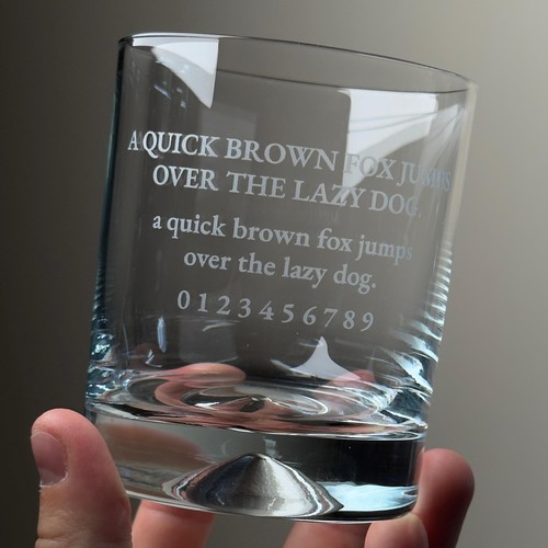 Glas mit individueller - , gravur